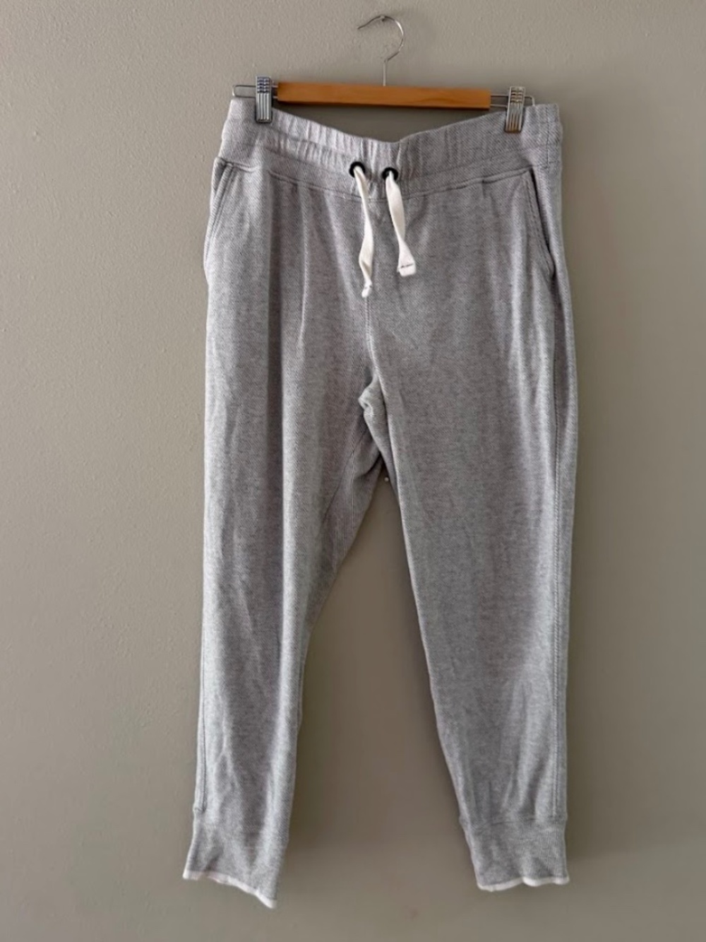 Faherty Gray Herringbone Joggers, Sz Large